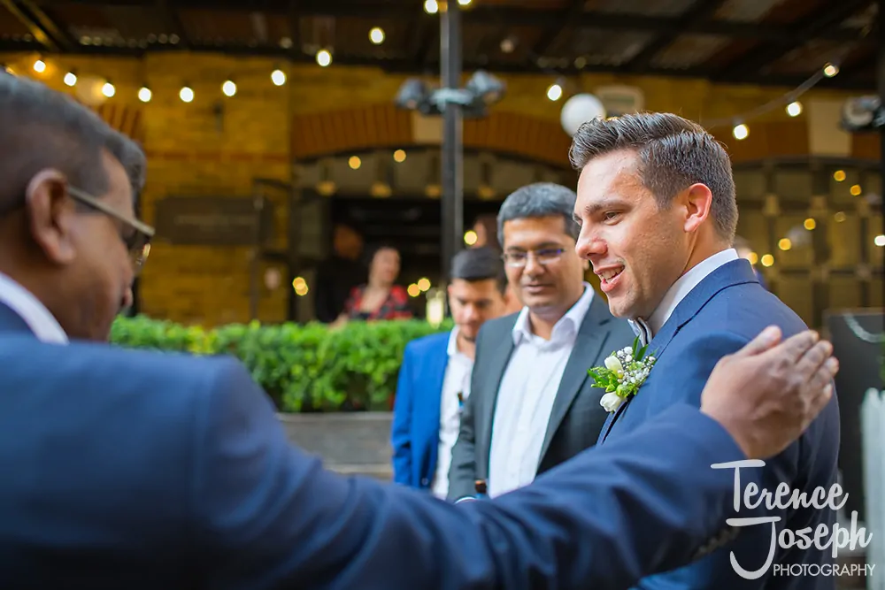09_Bermondsey_Yard_Café_Wedding_Photographer_ 0009
