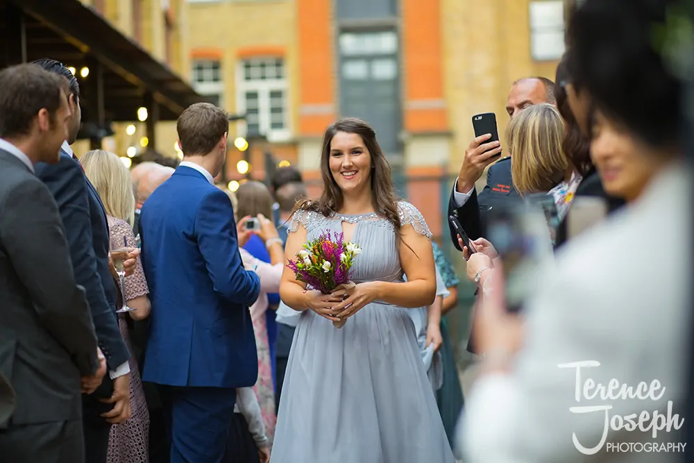 10_Bermondsey_Yard_Café_Wedding_Photographer_ 0010