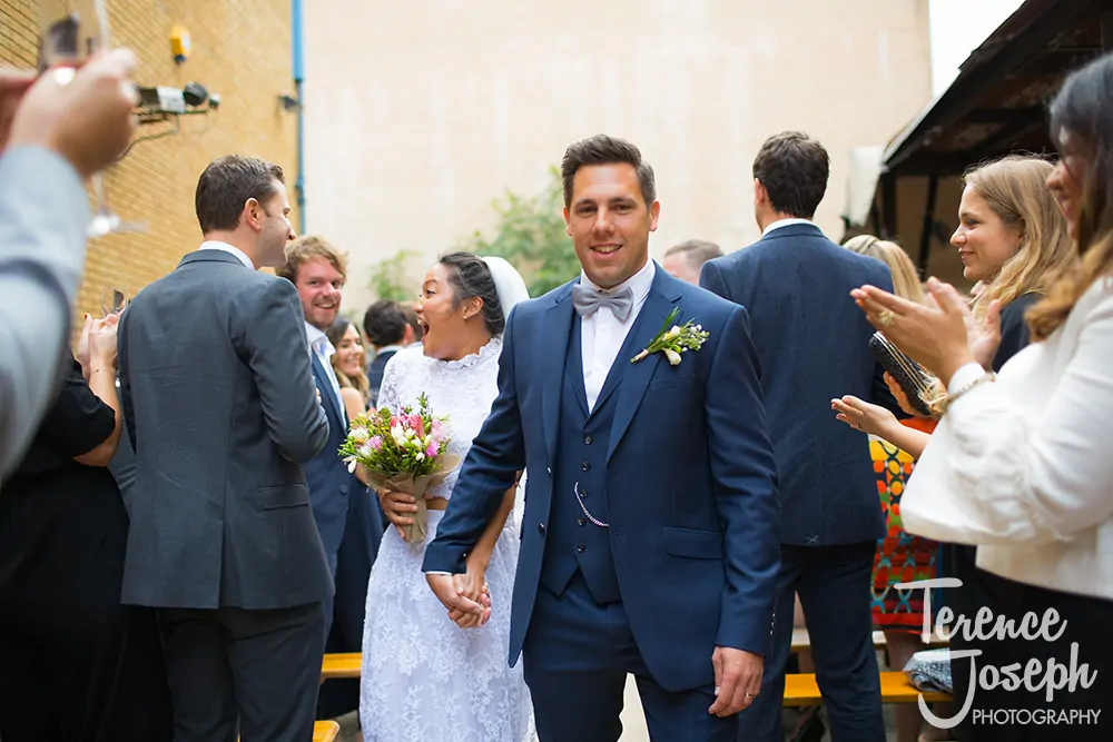 15_Bermondsey_Yard_Café_Wedding_Photographer_ 0015