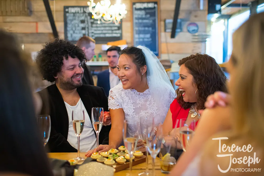 21_Bermondsey_Yard_Café_Wedding_Photographer_ 0021