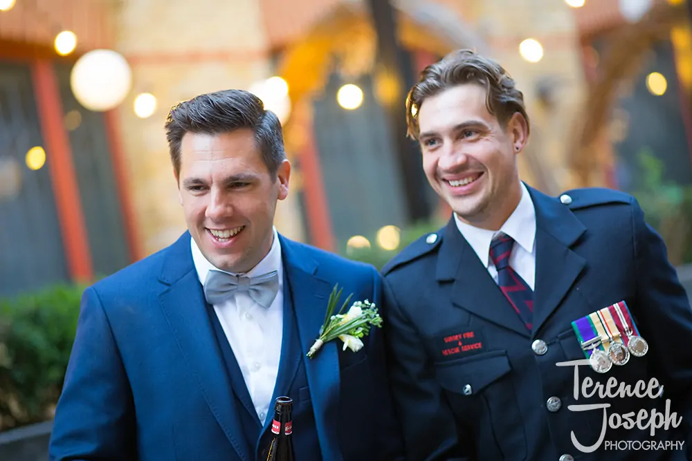 22_Bermondsey_Yard_Café_Wedding_Photographer_ 0022
